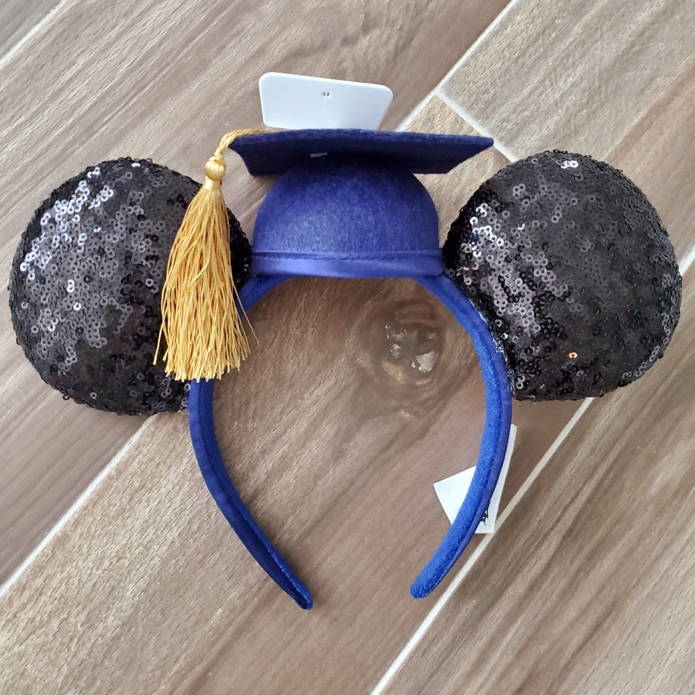 🆕️ Authentic Disney Mickey Ears